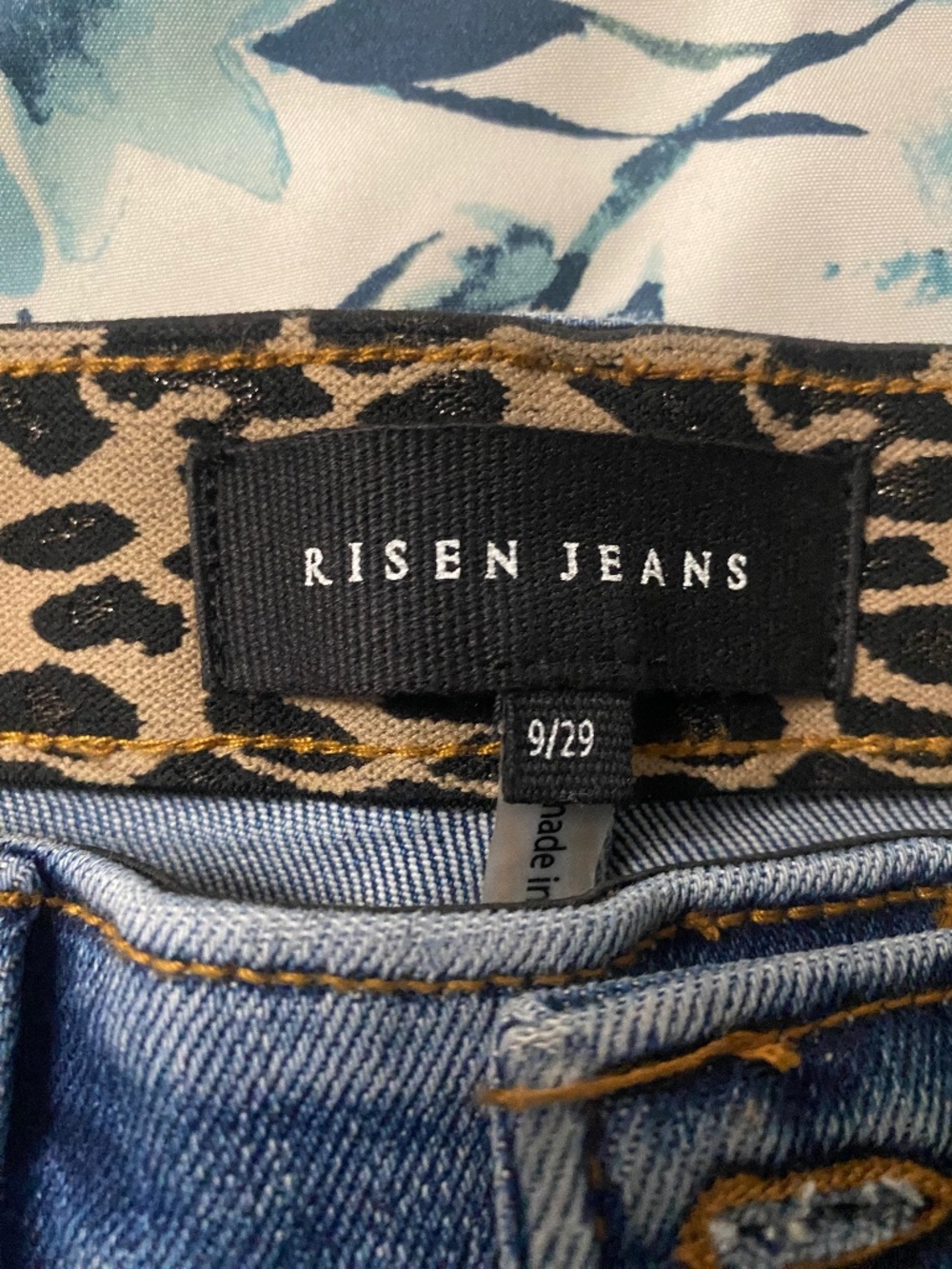 Risen jeans